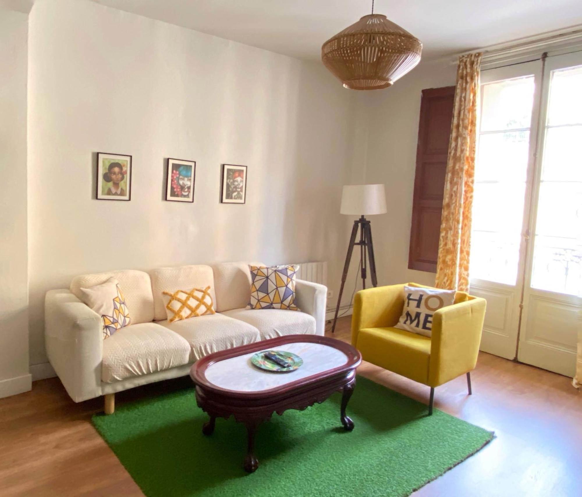 Apartment Old Town 2 Bedrooms 4 Guests-bilbao Casco Viejo 2 4 Huespedes Ebi-306 Bilbao